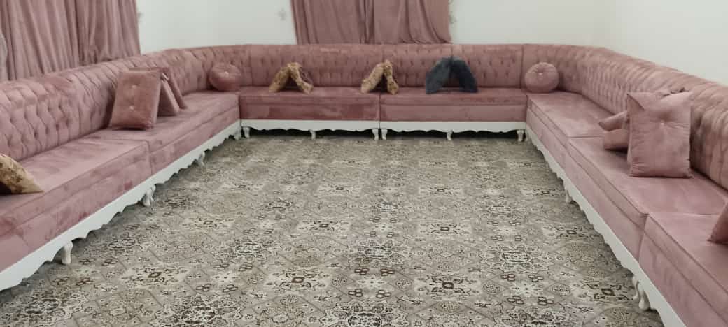 شركة تنظيف مجالس